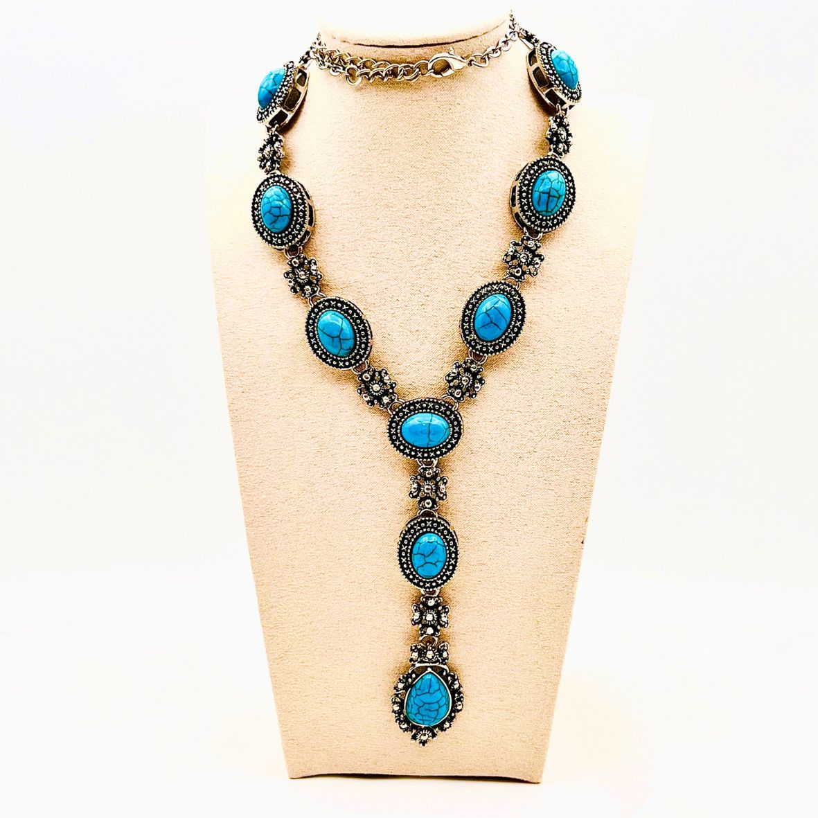 Stonegate Chain Necklace