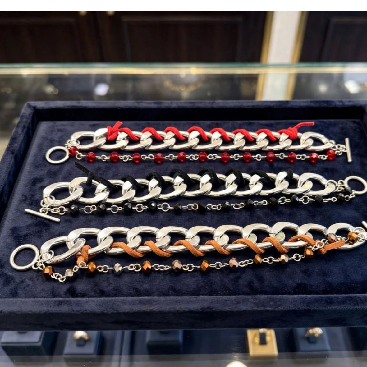Curb Chain Suede Bracelet