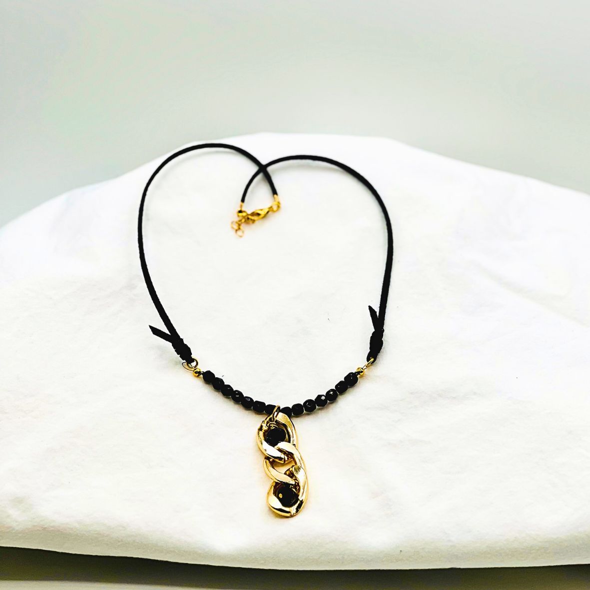 Curb Chain Suede Necklace