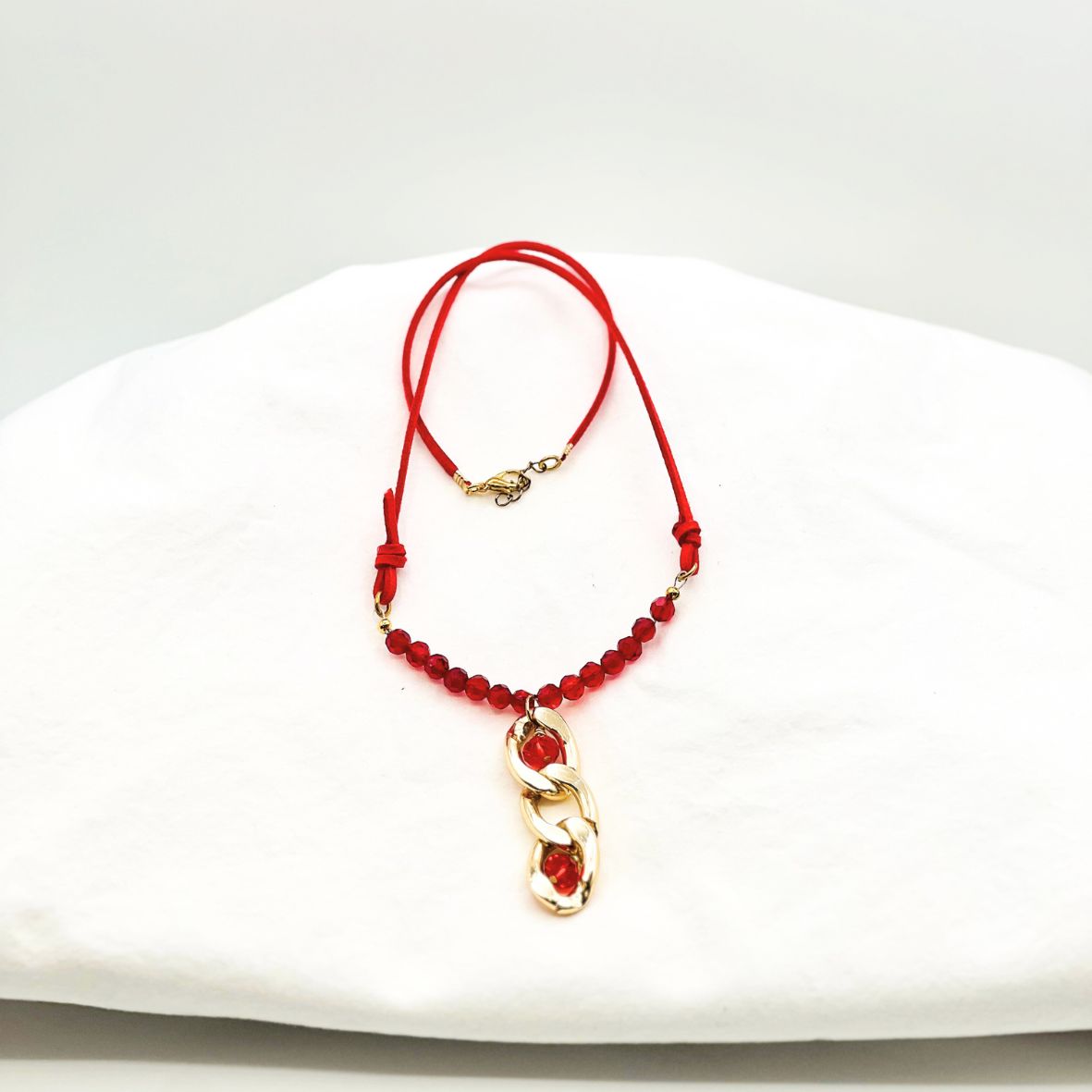 Curb Chain Suede Necklace